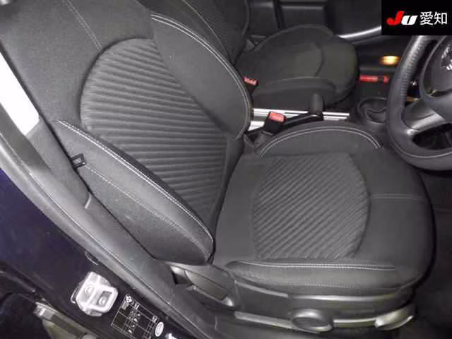 MINI CROSSOVER