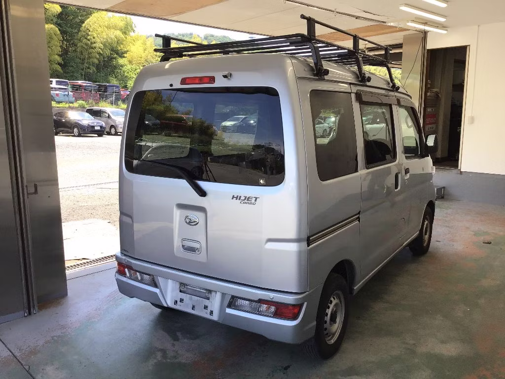 DAIHATSU HIJET