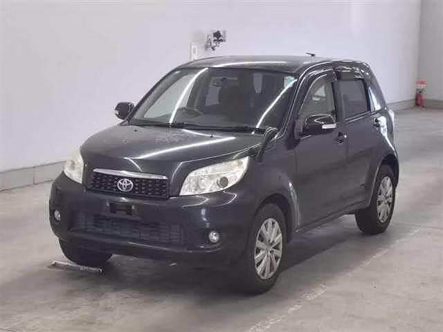 TOYOTA RUSH