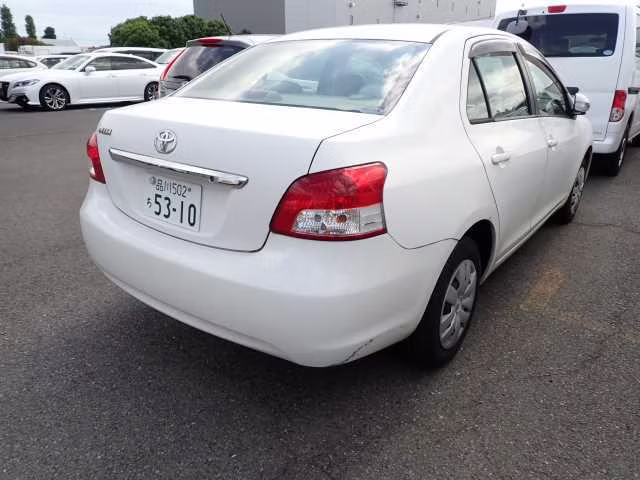 TOYOTA BELTA