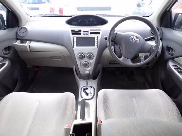 TOYOTA BELTA