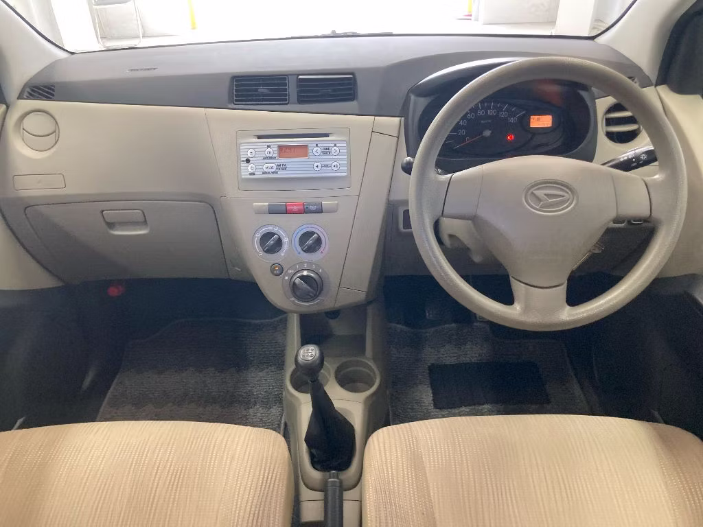 DAIHATSU MIRA