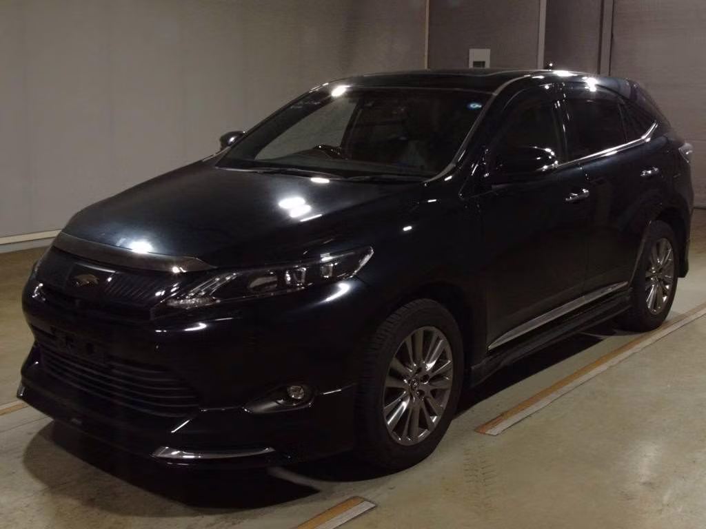 TOYOTA HARRIER