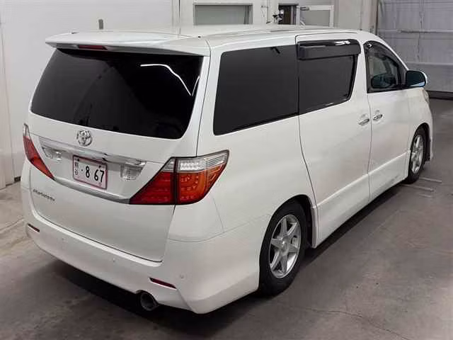 TOYOTA ALPHARD