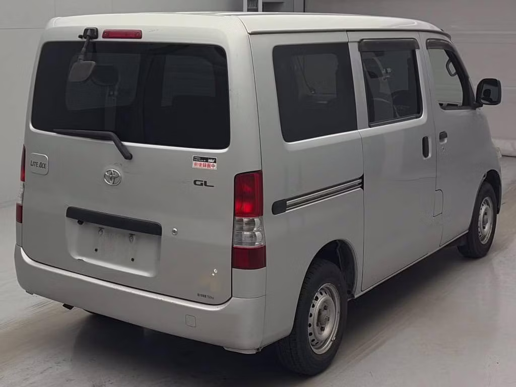 TOYOTA LITE ACE