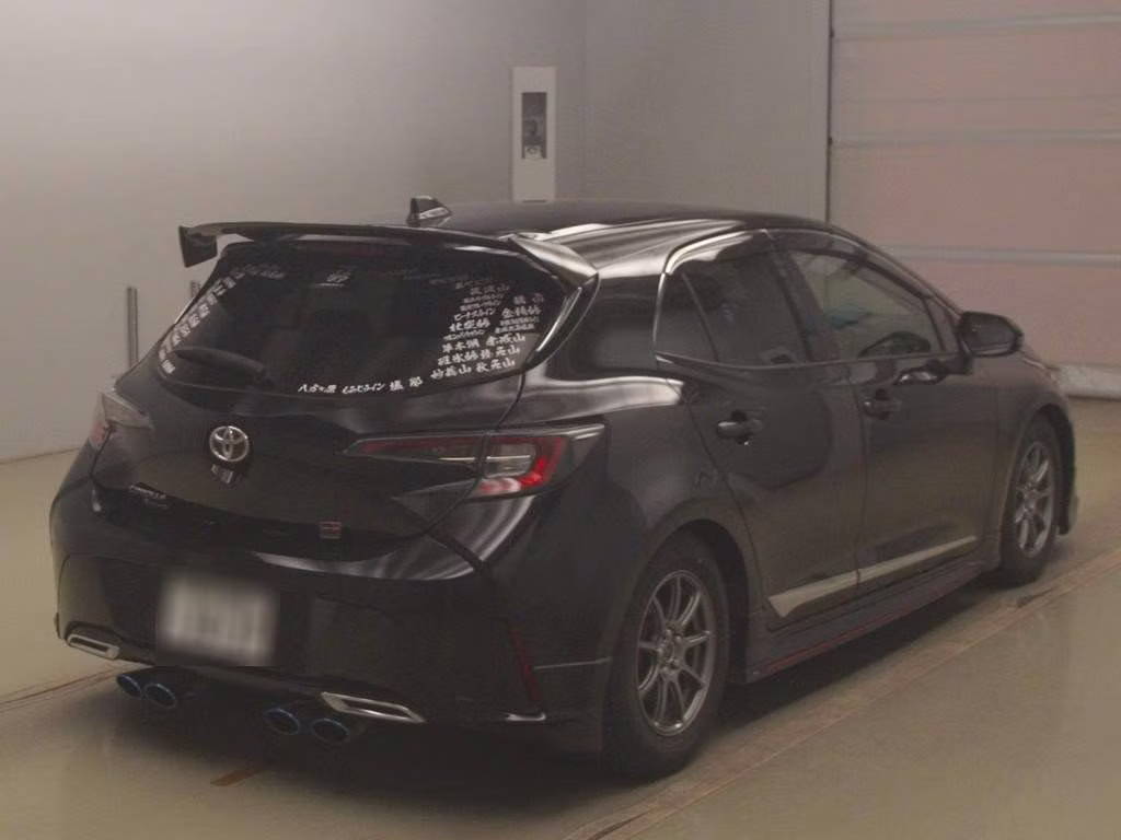 TOYOTA COROLLA