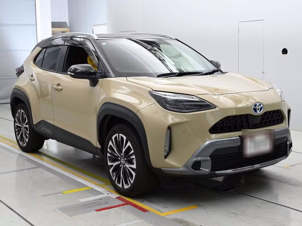 TOYOTA YARIS CROSS