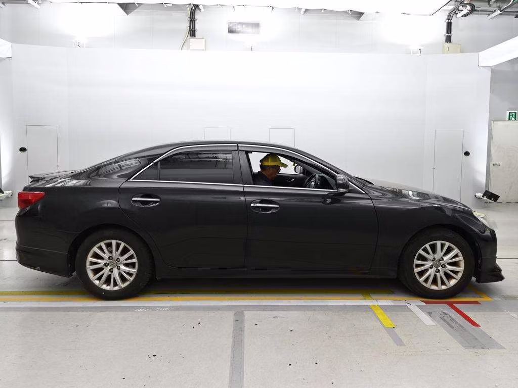 TOYOTA MARK X