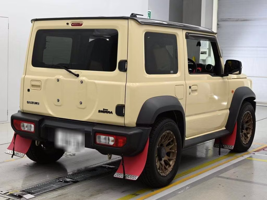 SUZUKI JIMNY SIERRA