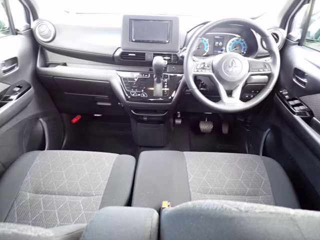 MITSUBISHI EK X