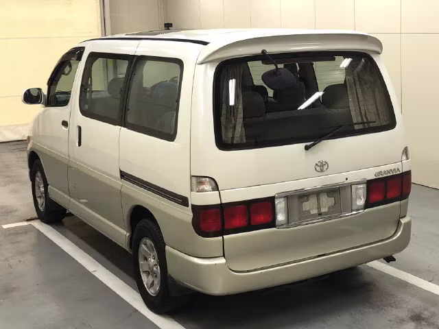 TOYOTA GRANVIA