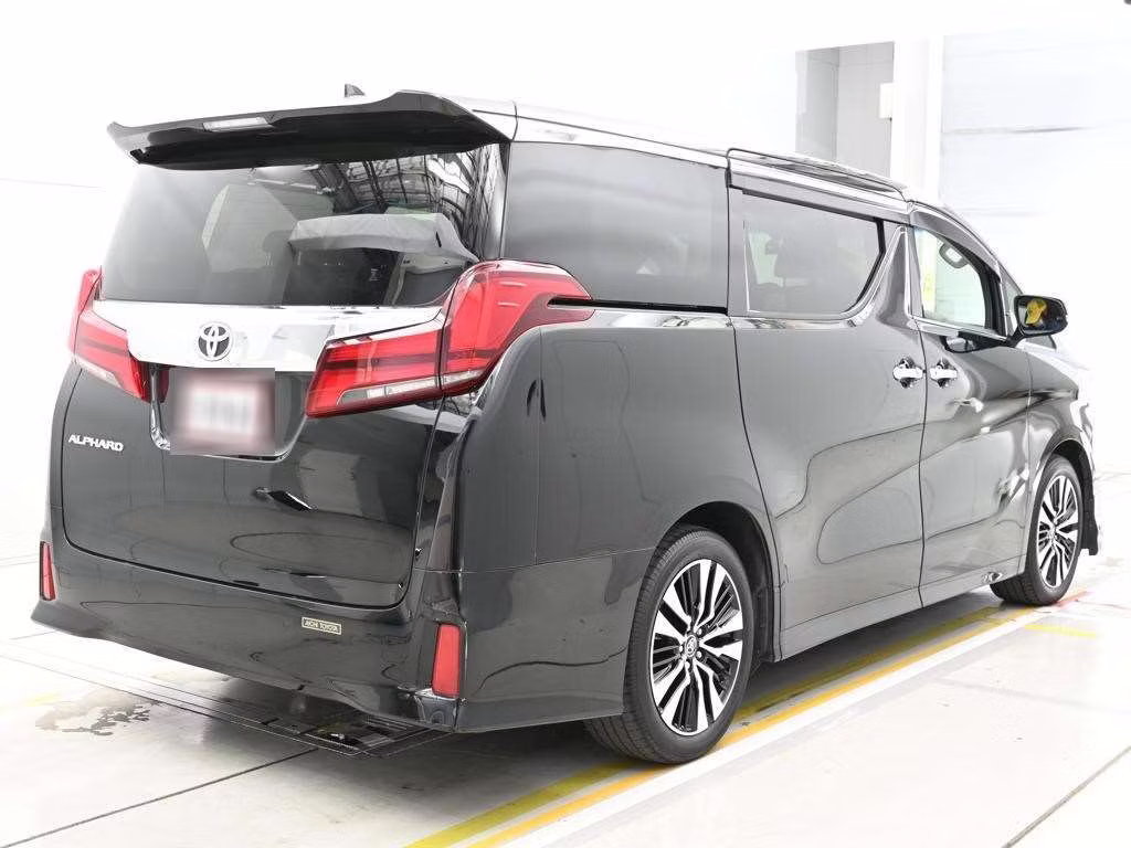 TOYOTA ALPHARD