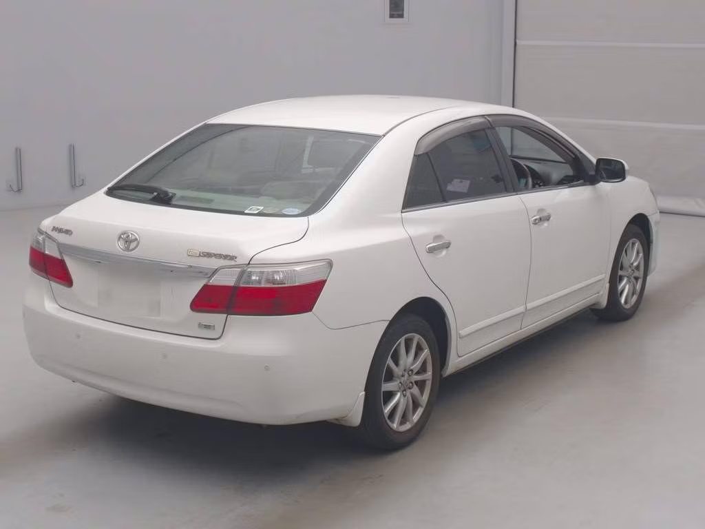 TOYOTA PREMIO