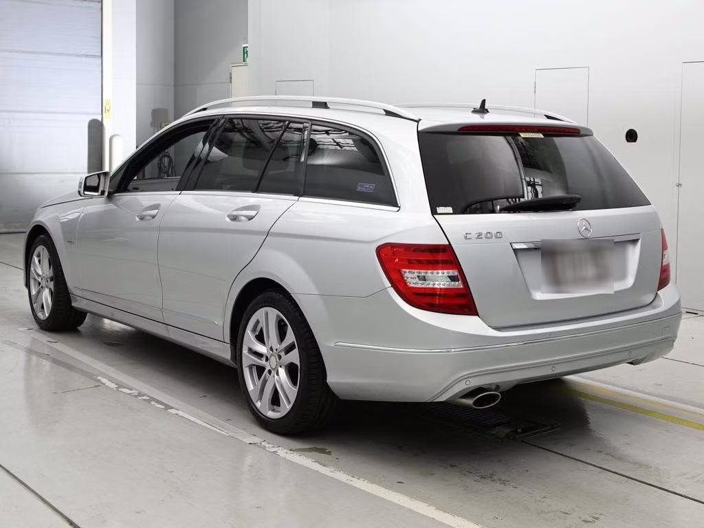 MERCEDES-BENZ C-CLASS