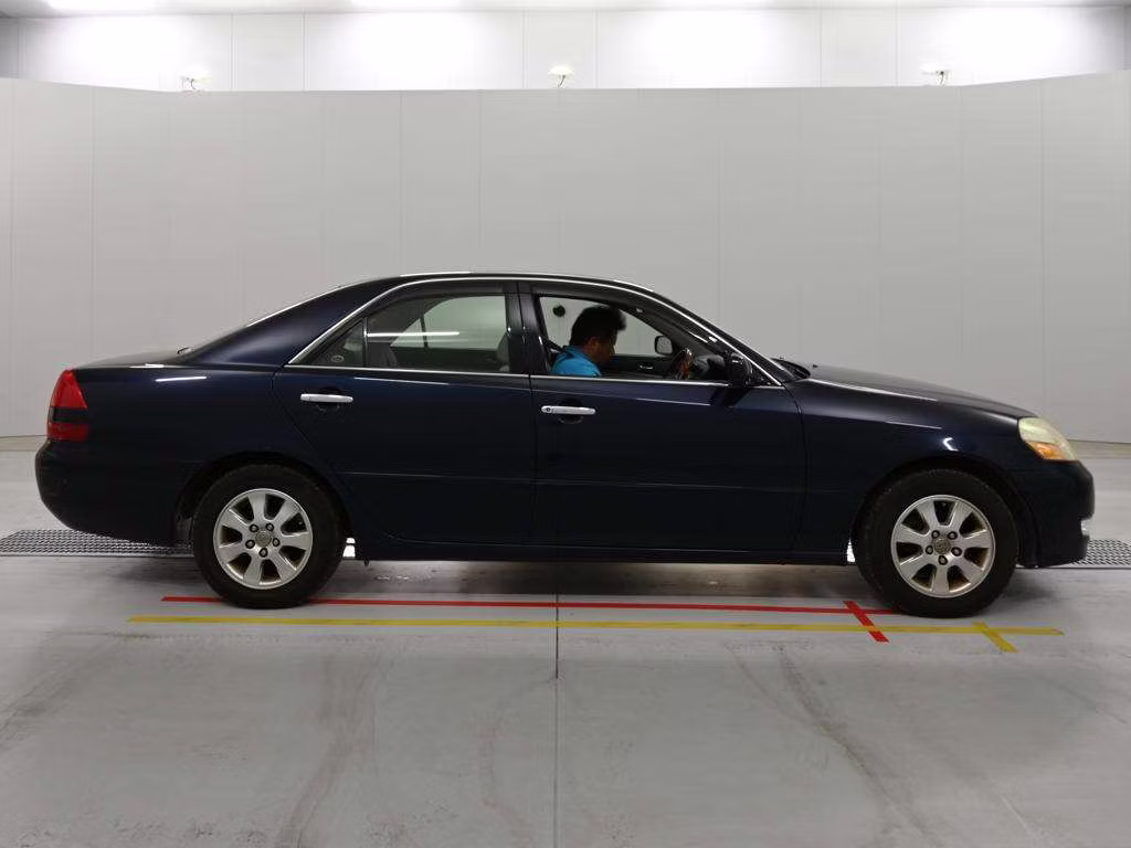 TOYOTA MARK II