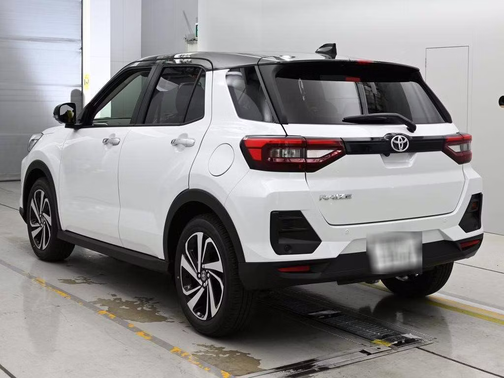 TOYOTA RAIZE