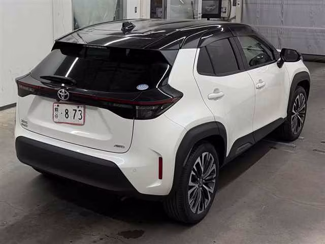 TOYOTA YARIS CROSS