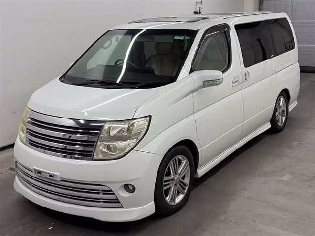 NISSAN ELGRAND