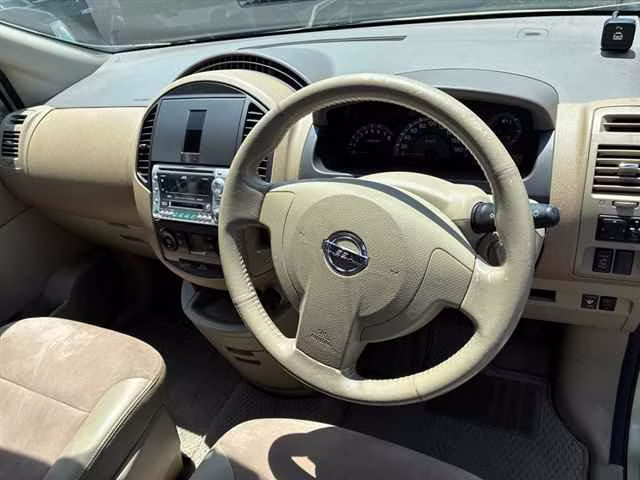 NISSAN LAFESTA
