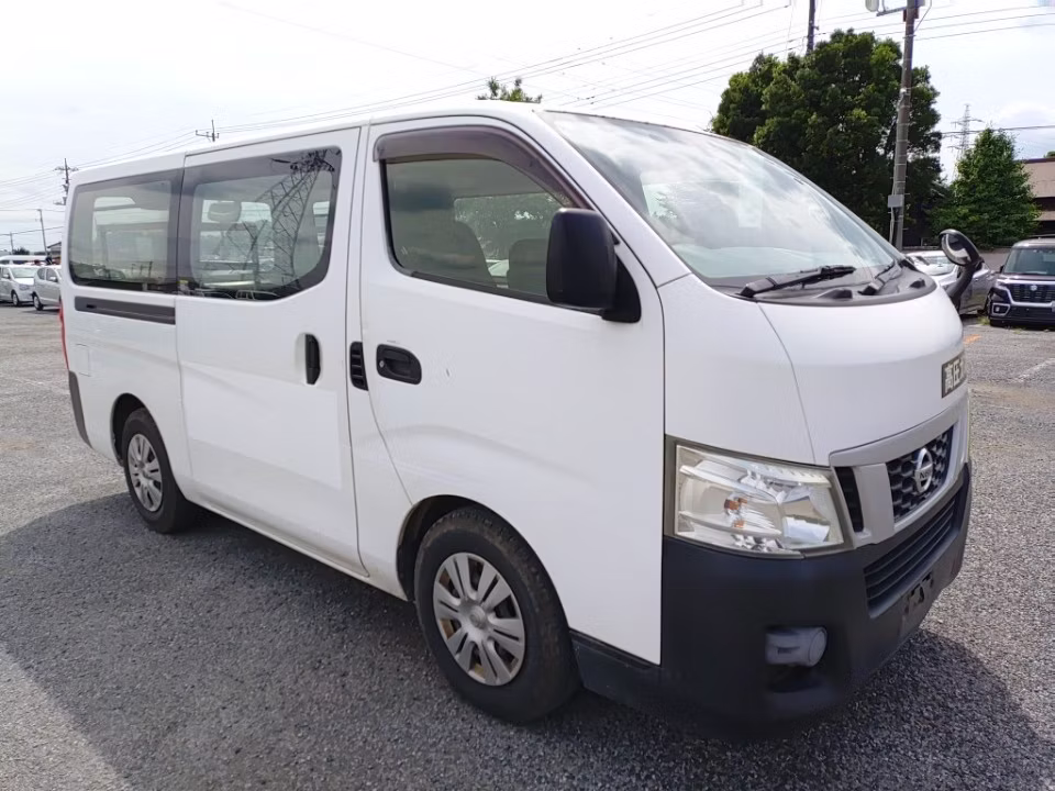 NISSAN NV350 CARAVAN