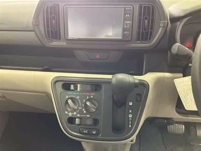 DAIHATSU BOON