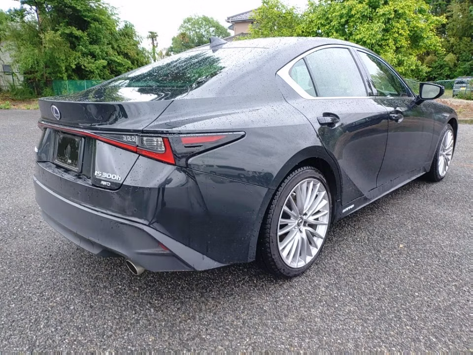 LEXUS IS300H