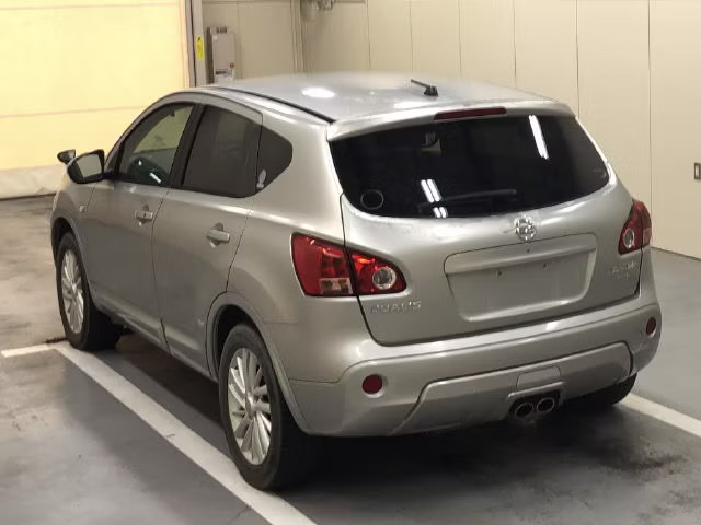 NISSAN DUALIS