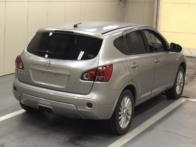 NISSAN DUALIS