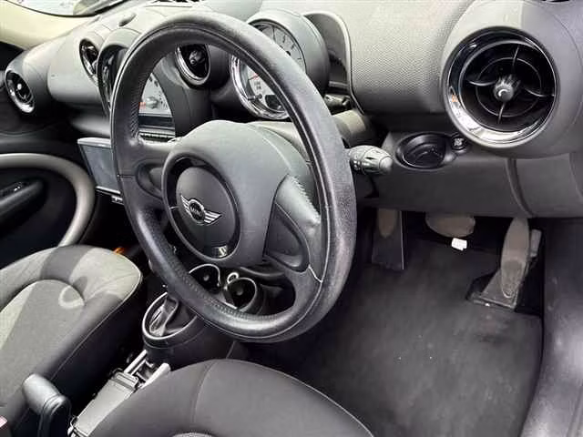 MINI CROSSOVER