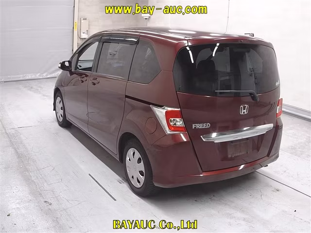 HONDA FREED