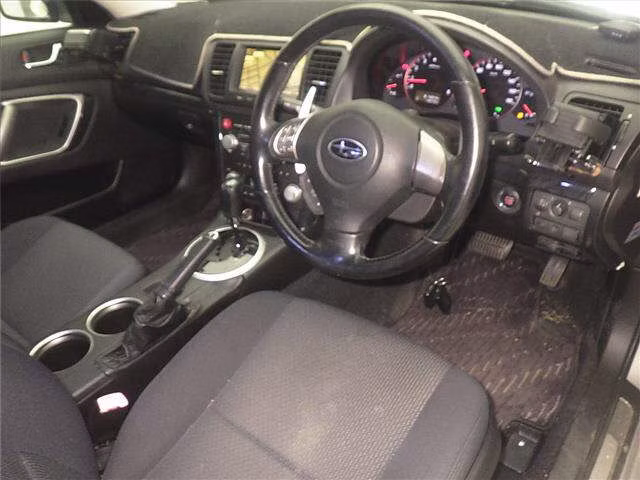 SUBARU LEGACY