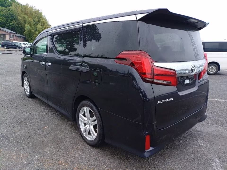 TOYOTA ALPHARD