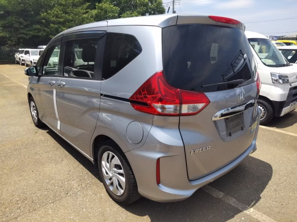 HONDA FREED