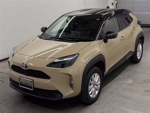 TOYOTA YARIS CROSS