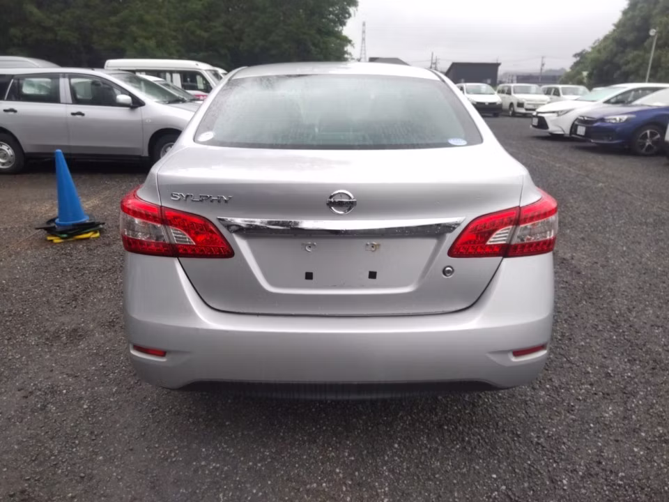 NISSAN SYLPHY