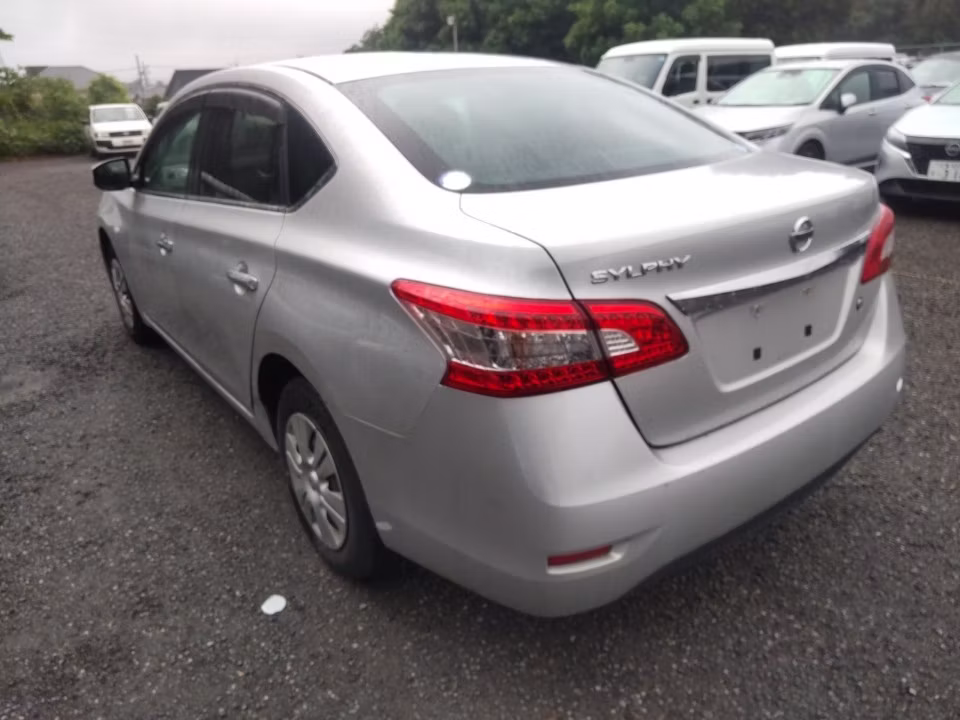 NISSAN SYLPHY