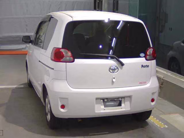 TOYOTA PORTE