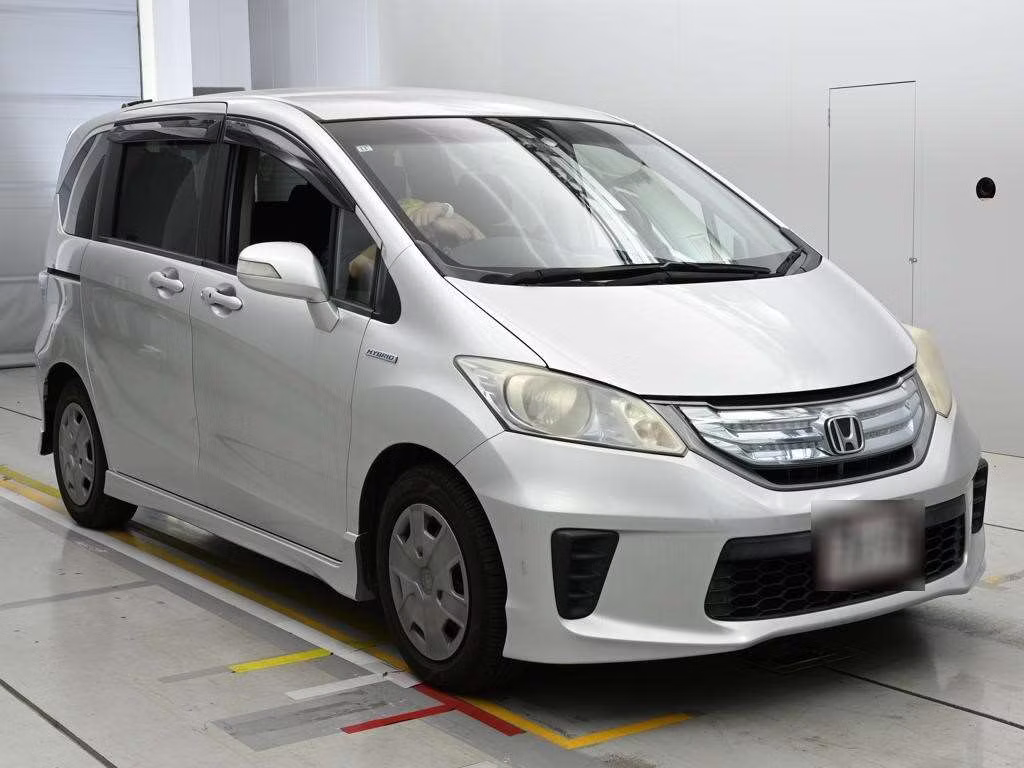 HONDA FREED