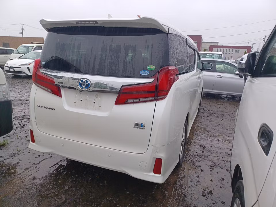 TOYOTA ALPHARD