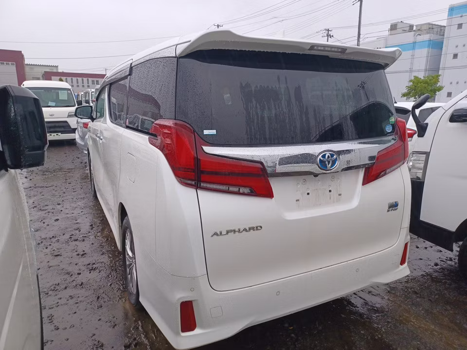 TOYOTA ALPHARD