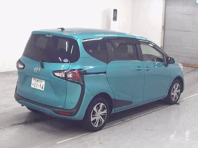 TOYOTA SIENTA