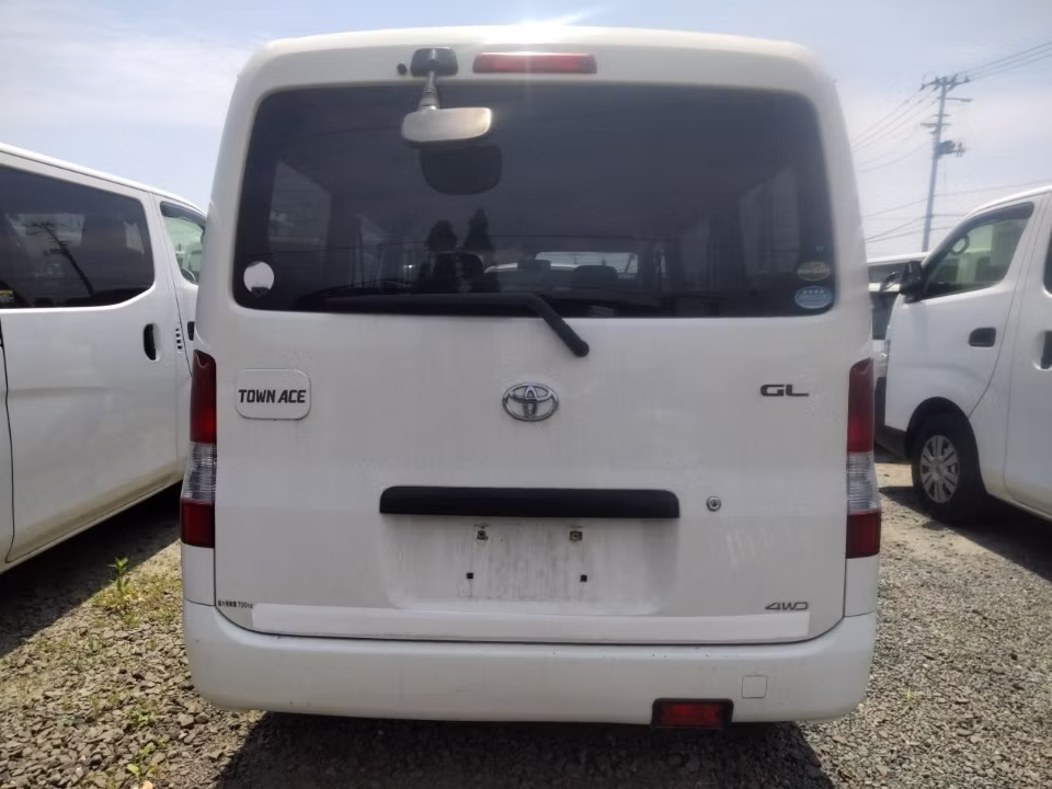 TOYOTA TOWN ACE