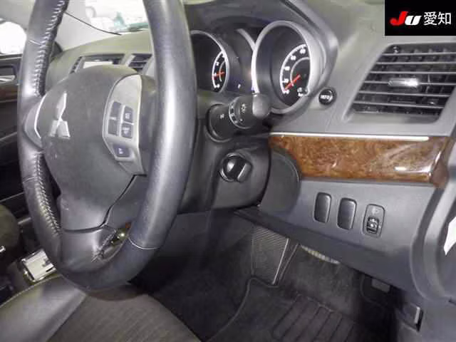MITSUBISHI GALANT FORTIS