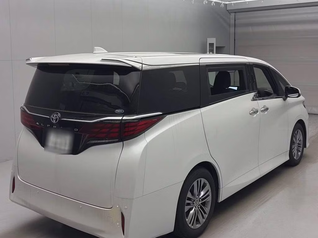 TOYOTA ALPHARD