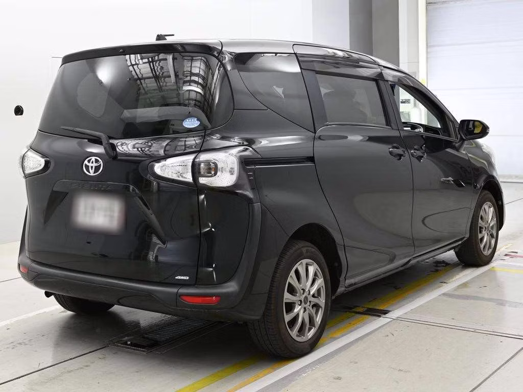 TOYOTA SIENTA