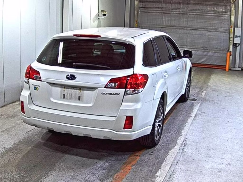 SUBARU OUTBACK
