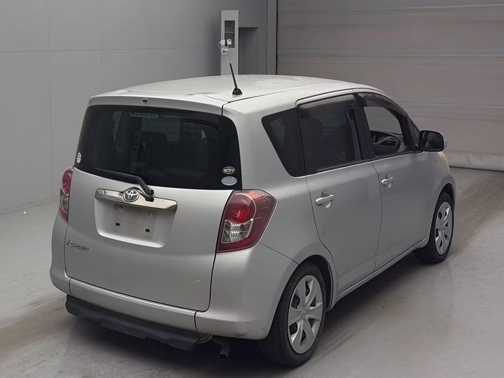 TOYOTA RACTIS