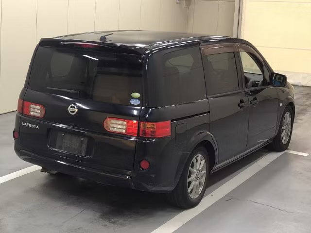 NISSAN LAFESTA