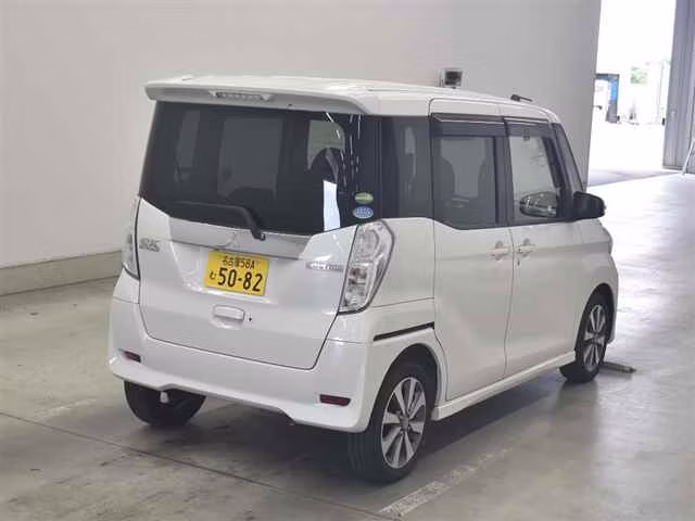 MITSUBISHI EK SPACE