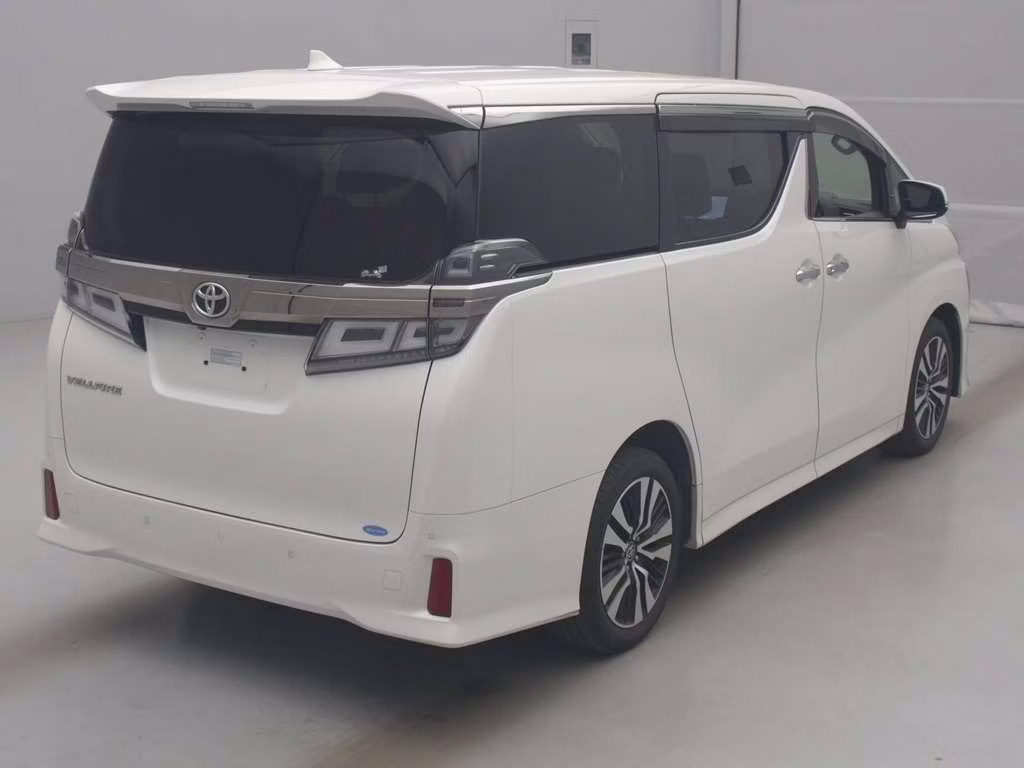 TOYOTA VELLFIRE